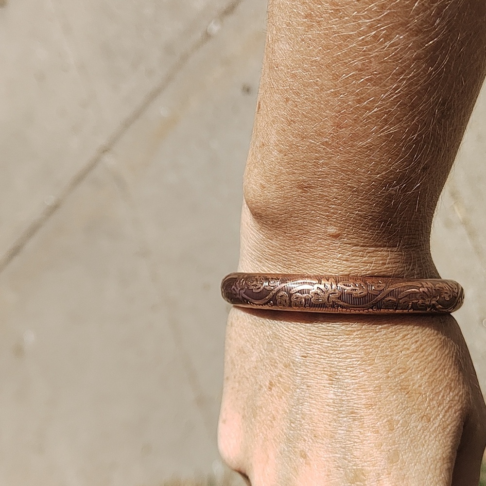 Copper bangle - Picture 4 of 5